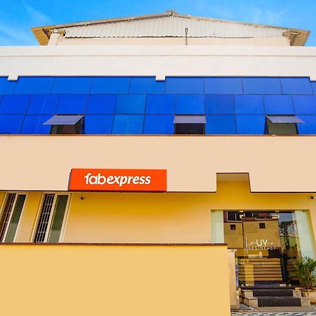 Fabexpress Uv Residency - 700M From Coimbatore International Airport Irugur Экстерьер фото